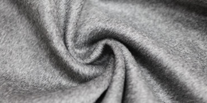 Is sheep wool cashmere? (How to judge the quality of customized cashmere sweaters)