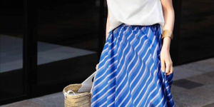 T-shirt + skirt is the simplest and most elegant combination in summer (refreshing, comfortable and elegant, feminine)