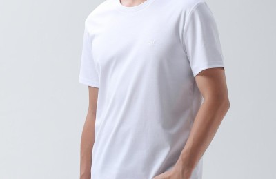 What to do if the neckline of a T-shirt is deformed (are there any tips for recovery)