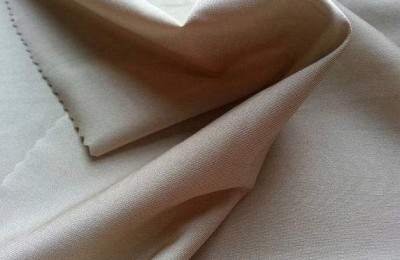 The difference between cotton fabric and polyester fiber fabric (which one is better, cotton fiber or polyester fiber)