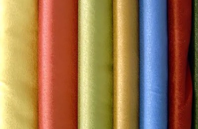 What is pongee (what is the difference from polyester taffeta)