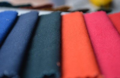 How to distinguish between pure cotton fabrics and polyester-cotton fabrics for clothing (quickly distinguish between these two fabrics)