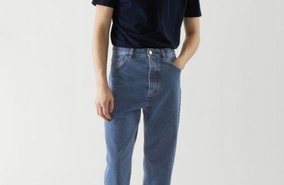 What color pants should go with a black T-shirt for boys (Pair a black T-shirt with these 3 pairs of pants to make your look instantly fashionable in summer)